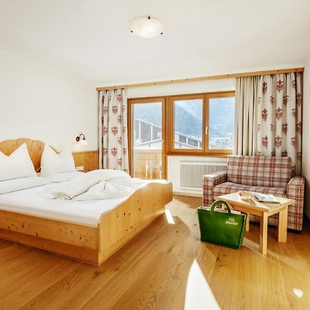 Hotel Jaegerhof Zams Buitenkant foto