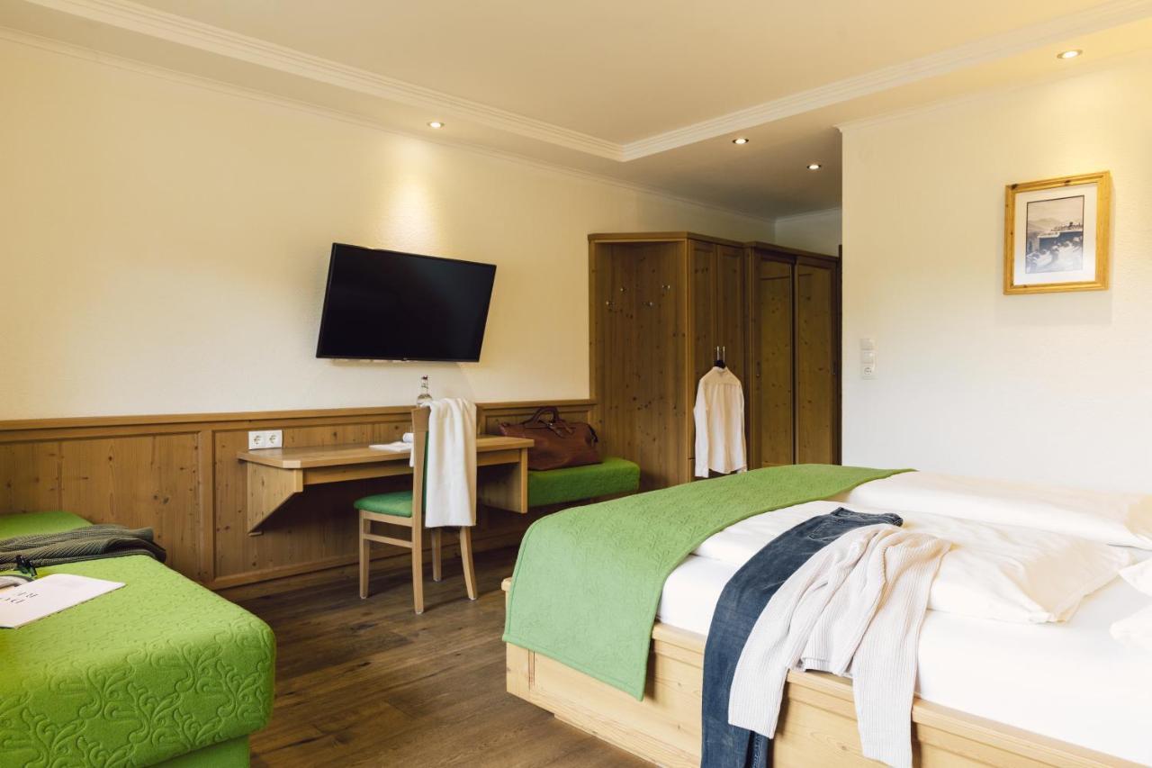 Hotel Jaegerhof Zams Buitenkant foto