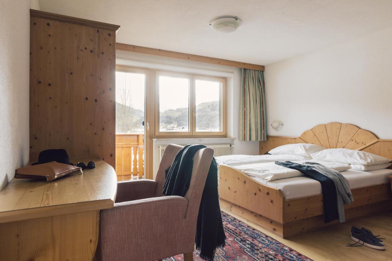 Hotel Jaegerhof Zams Buitenkant foto