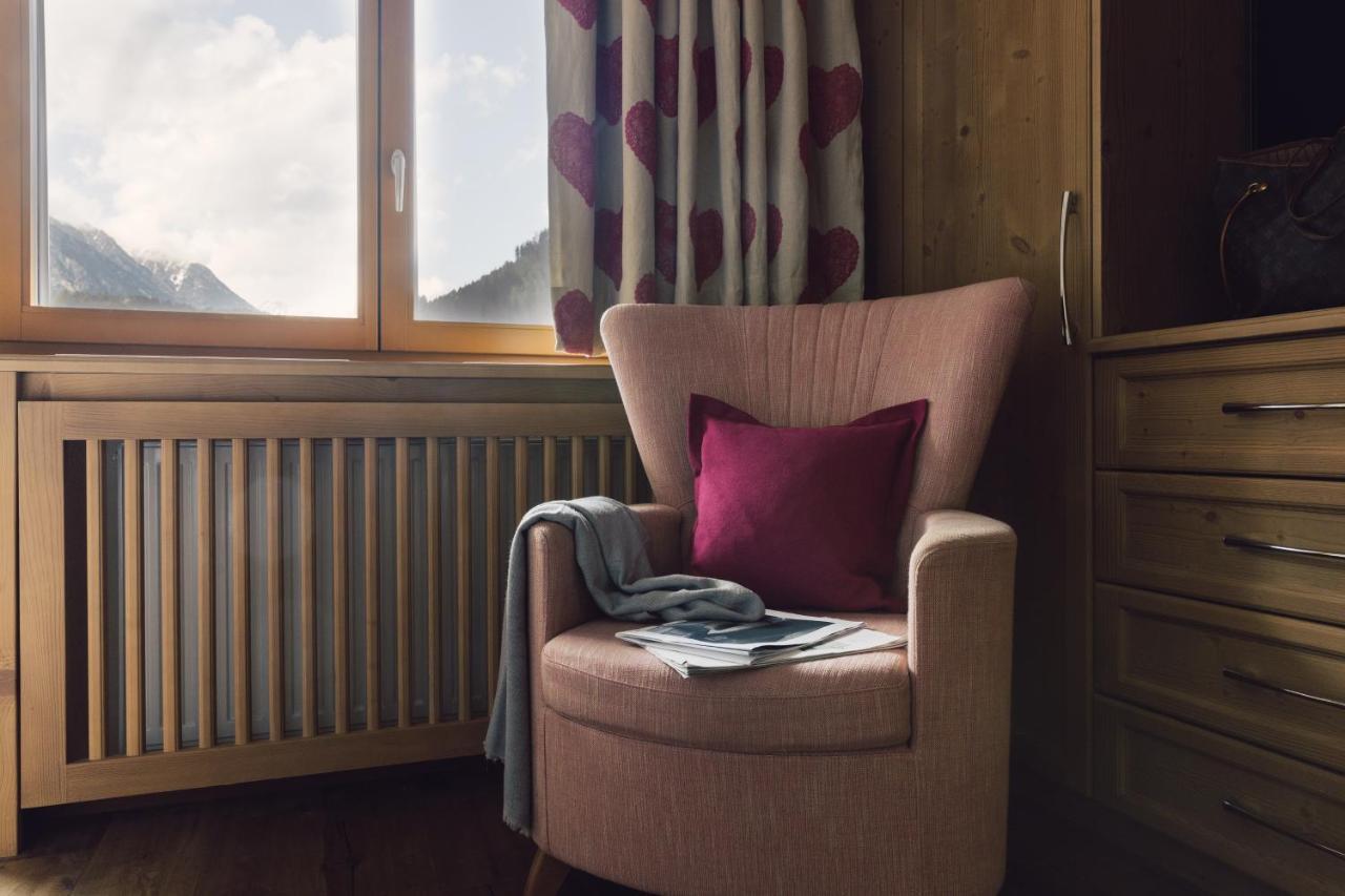 Hotel Jaegerhof Zams Buitenkant foto