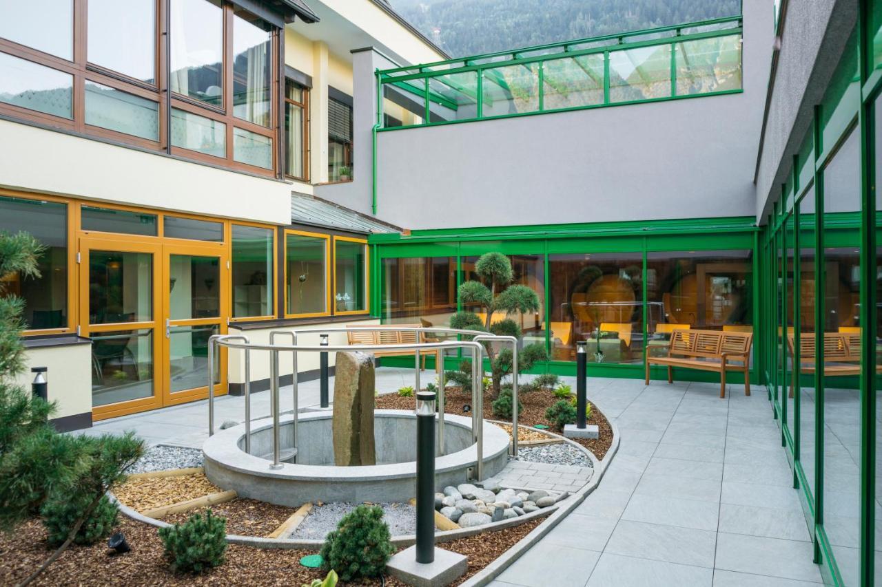 Hotel Jaegerhof Zams Buitenkant foto